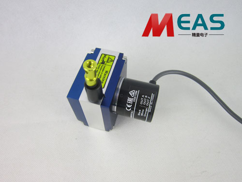 ����λ�ƾ��a����������Һ��ͬ�����ϵ�y�І���