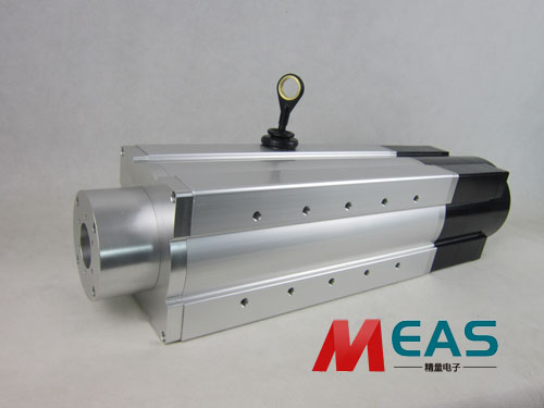 拉線位移編碼器標(biāo)定過程必須在一定位移范圍內(nèi)加速到最大速度