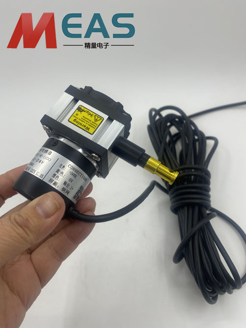 拉繩位移編碼器通過(guò)位移速度可以精確測(cè)量位移量